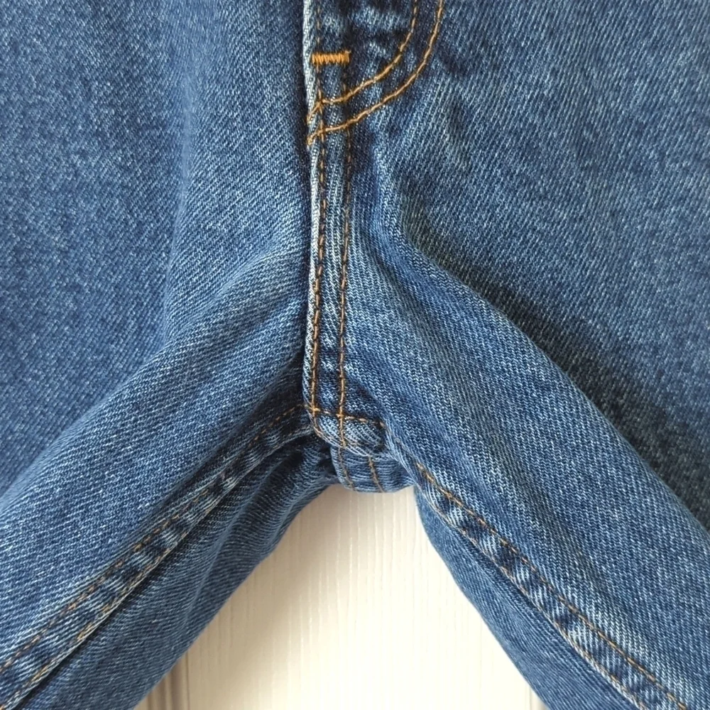 Levi's 90's Vintage 550 Dark Wash Relaxed Fit Tapered Leg Denim Jeans 38 x 32